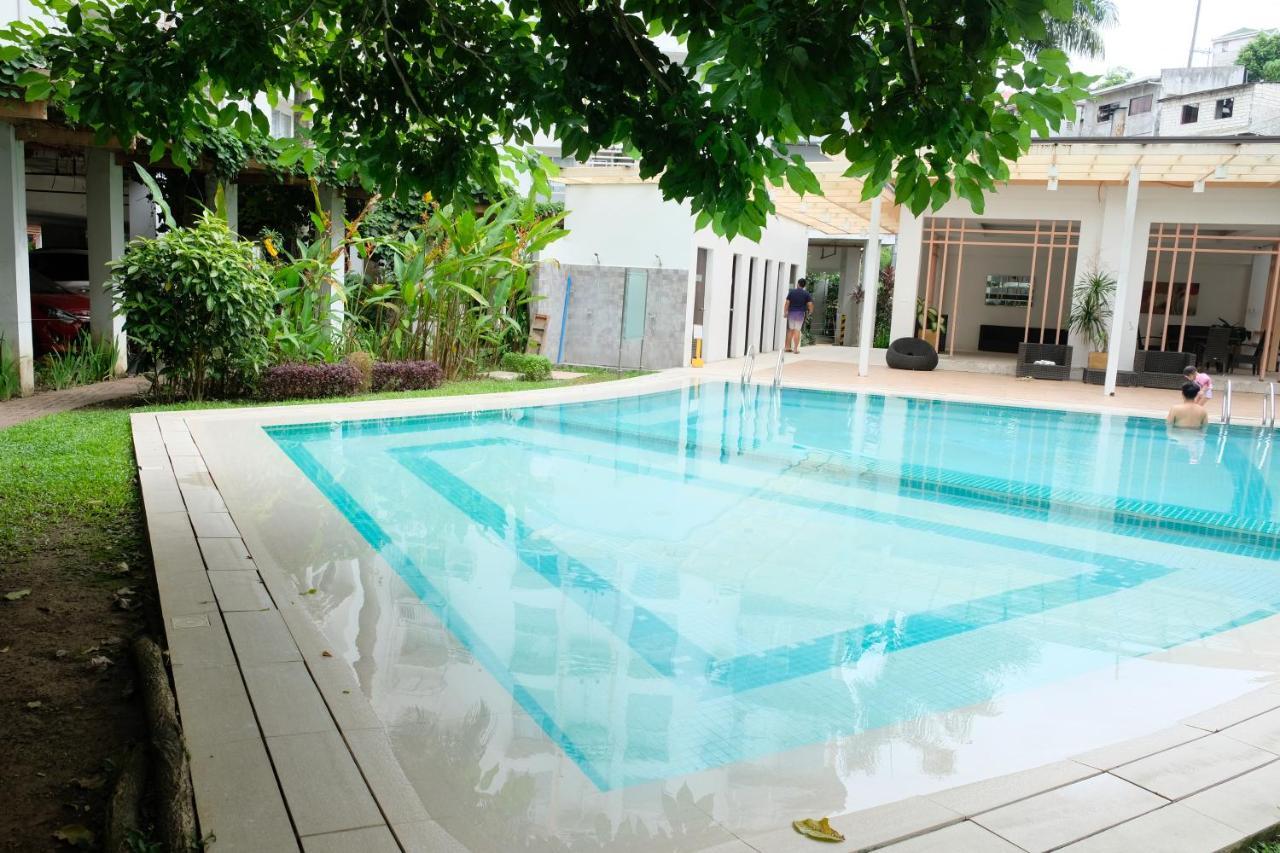 2-Bedroom Boutique City Condo - Newly Renovated! Cebu Bagian luar foto