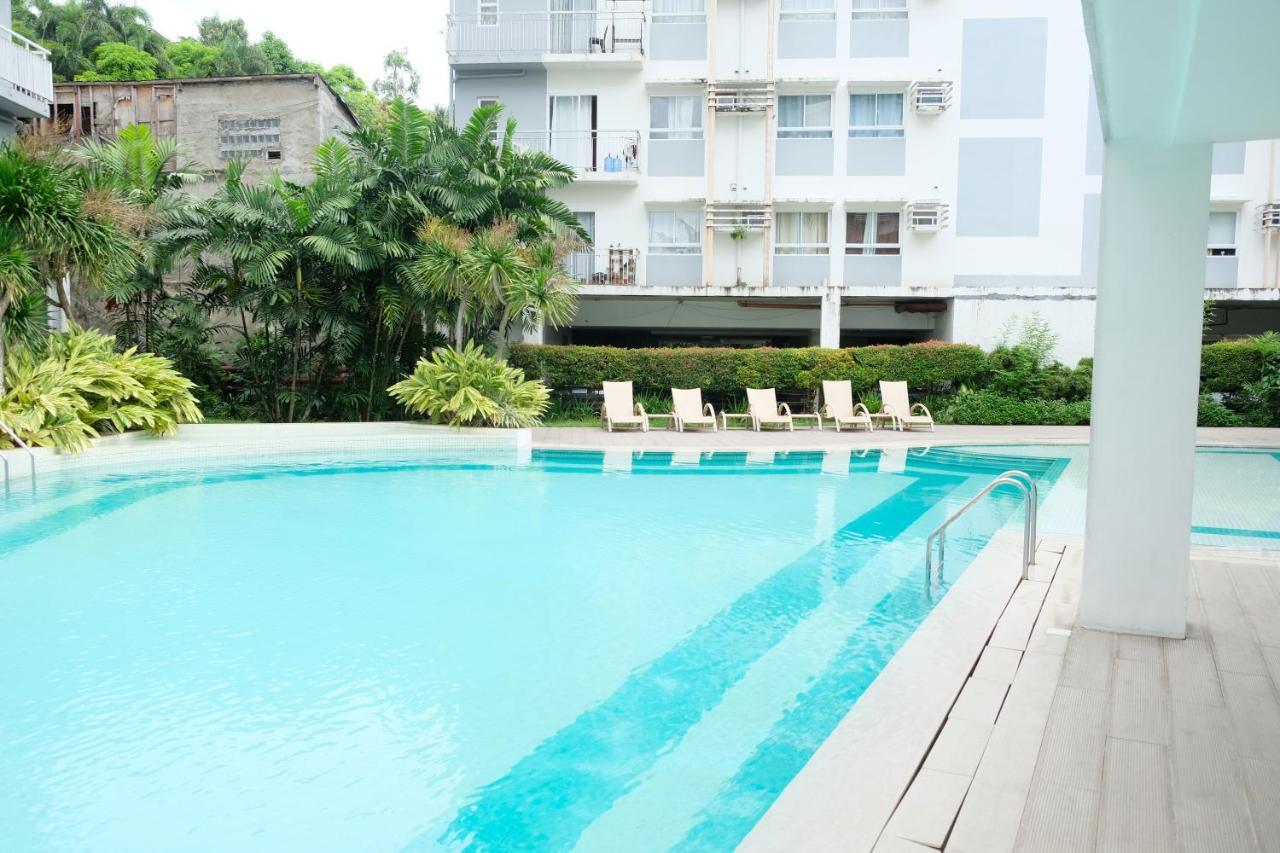 2-Bedroom Boutique City Condo - Newly Renovated! Cebu Bagian luar foto