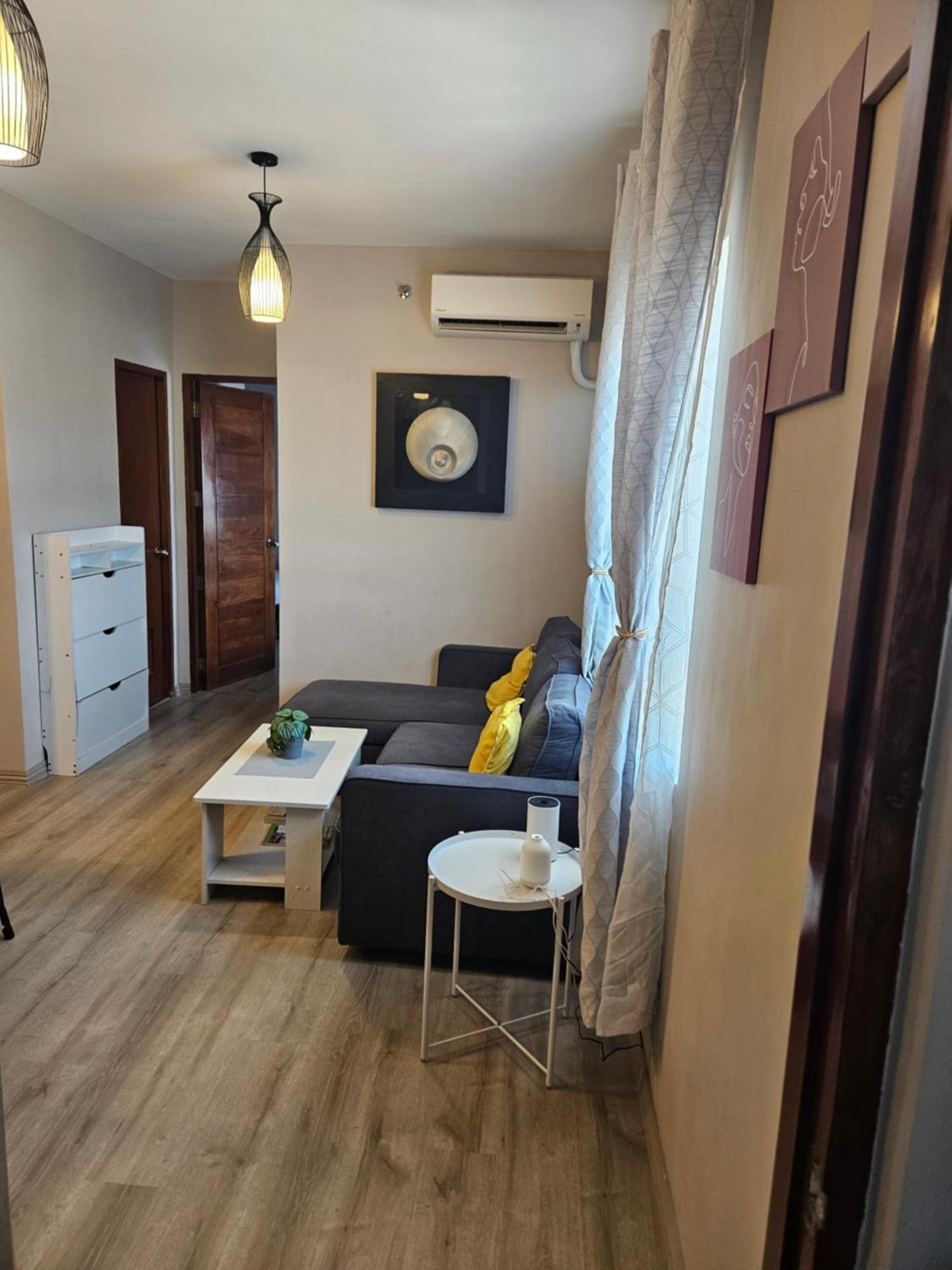 2-Bedroom Boutique City Condo - Newly Renovated! Cebu Bagian luar foto