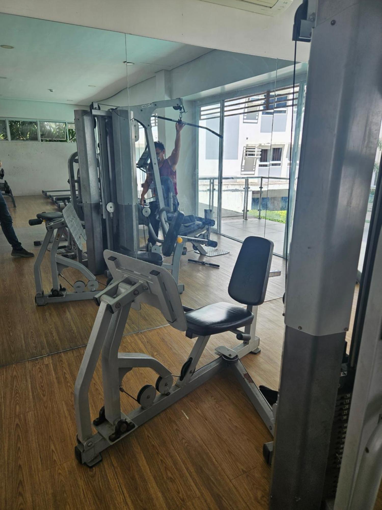 2-Bedroom Boutique City Condo - Newly Renovated! Cebu Bagian luar foto