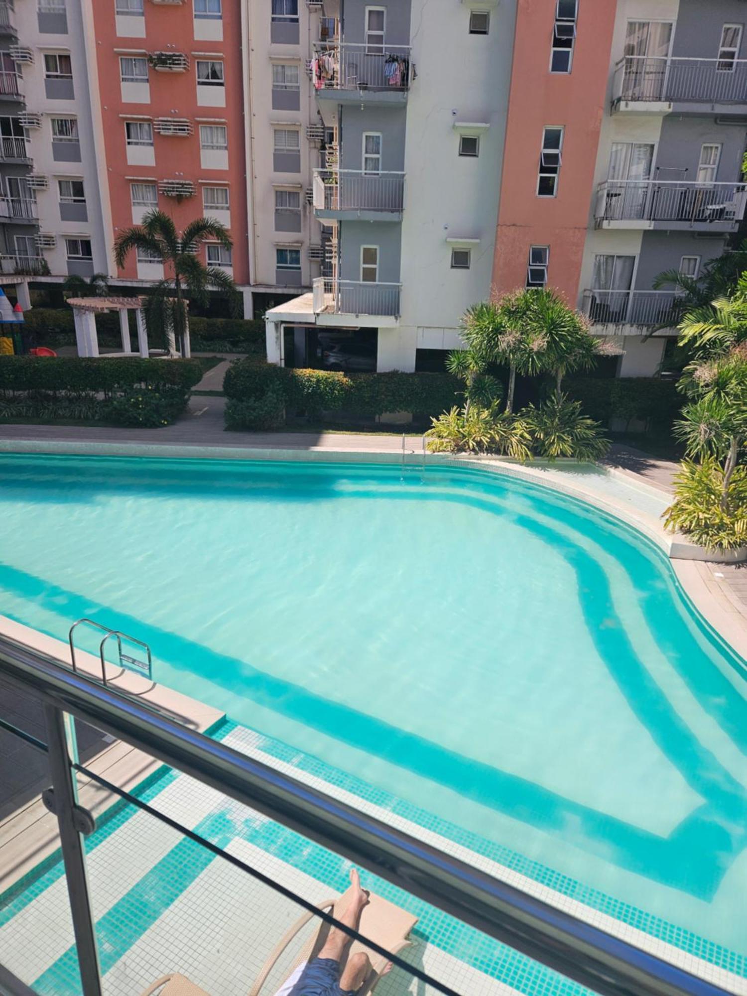 2-Bedroom Boutique City Condo - Newly Renovated! Cebu Bagian luar foto